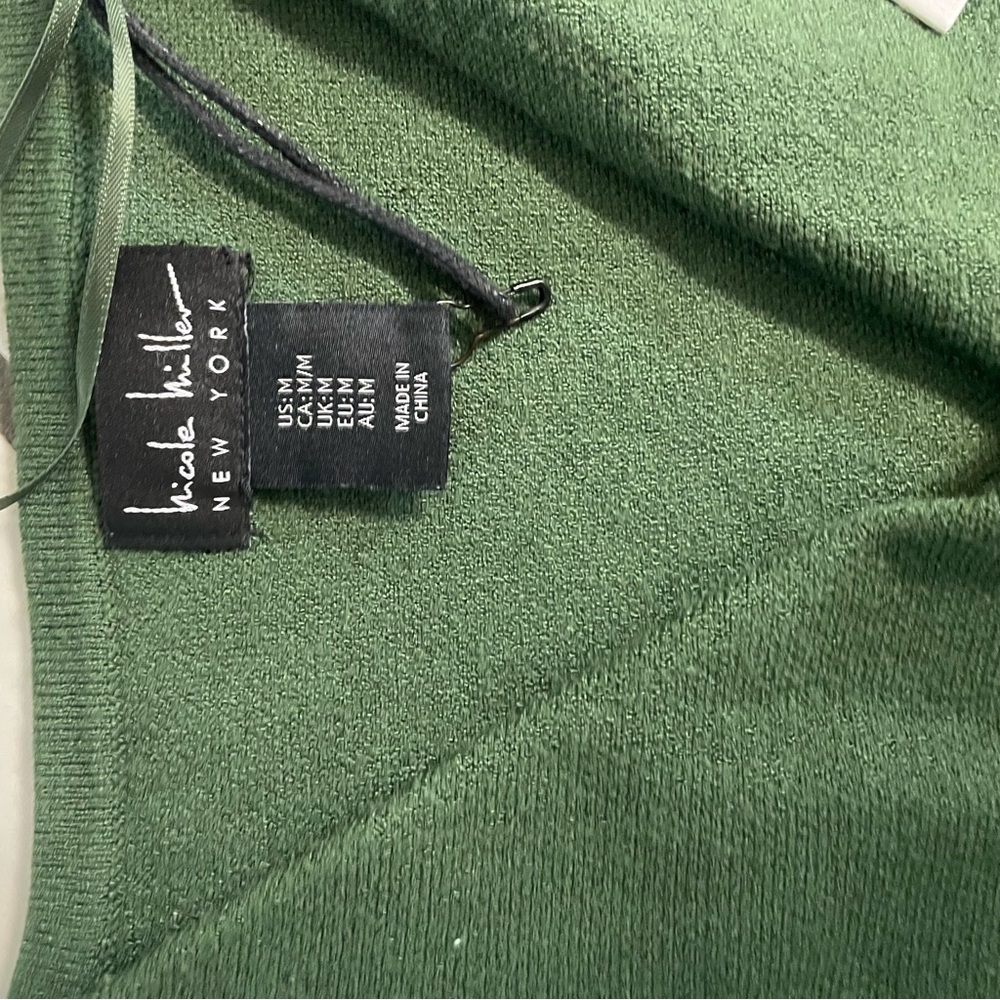 Nicole Miller Green V-Neck Sweater knit belted faux wrap - Picture 3 of 10
